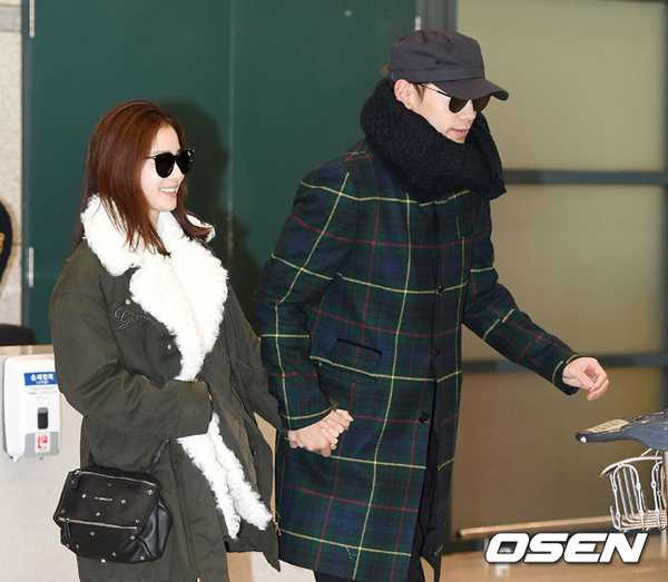 bi-rain-kim-tae-hee-nam-tay-nhau-ve-han-quoc-sau-trang-mat-4