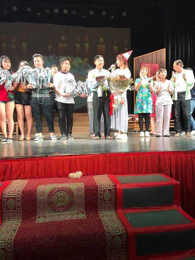 16558453_1684339228530012