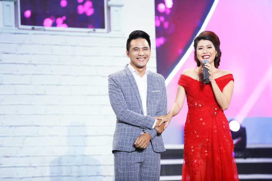 2. Ca si Huy Luan va ba x