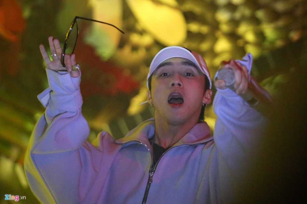 Son_Tung_M_TP_14_zing