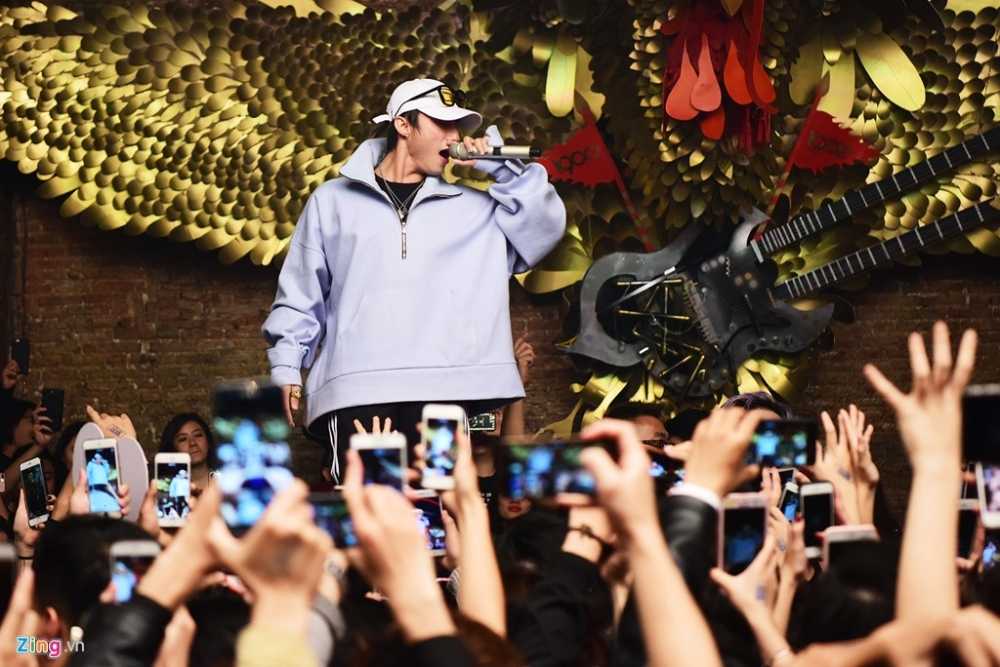 Son_Tung_M_TP_6_zing