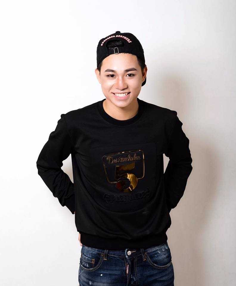 14980823_707722249395621_