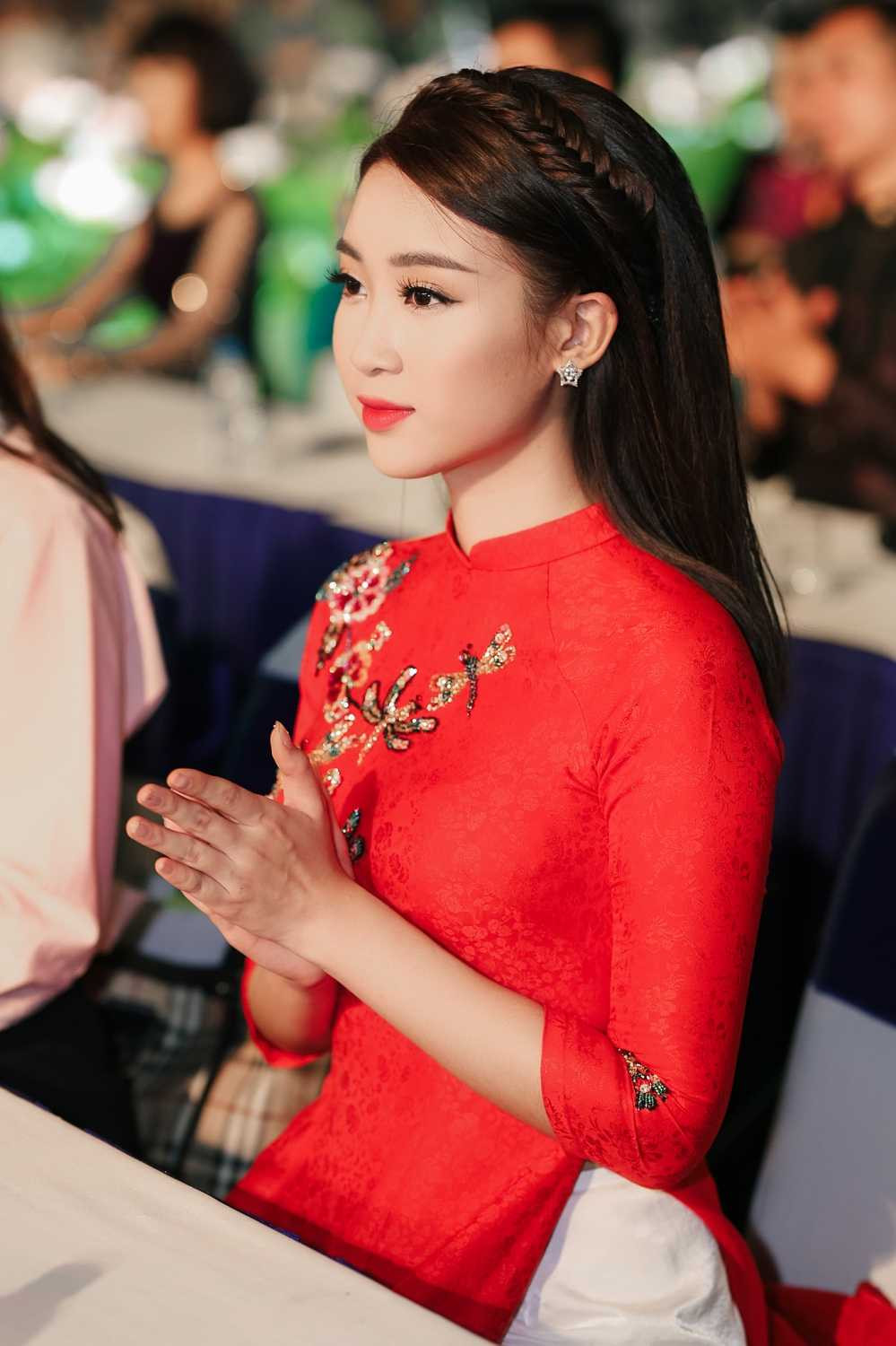 Hoa hau Do My Linh (9)