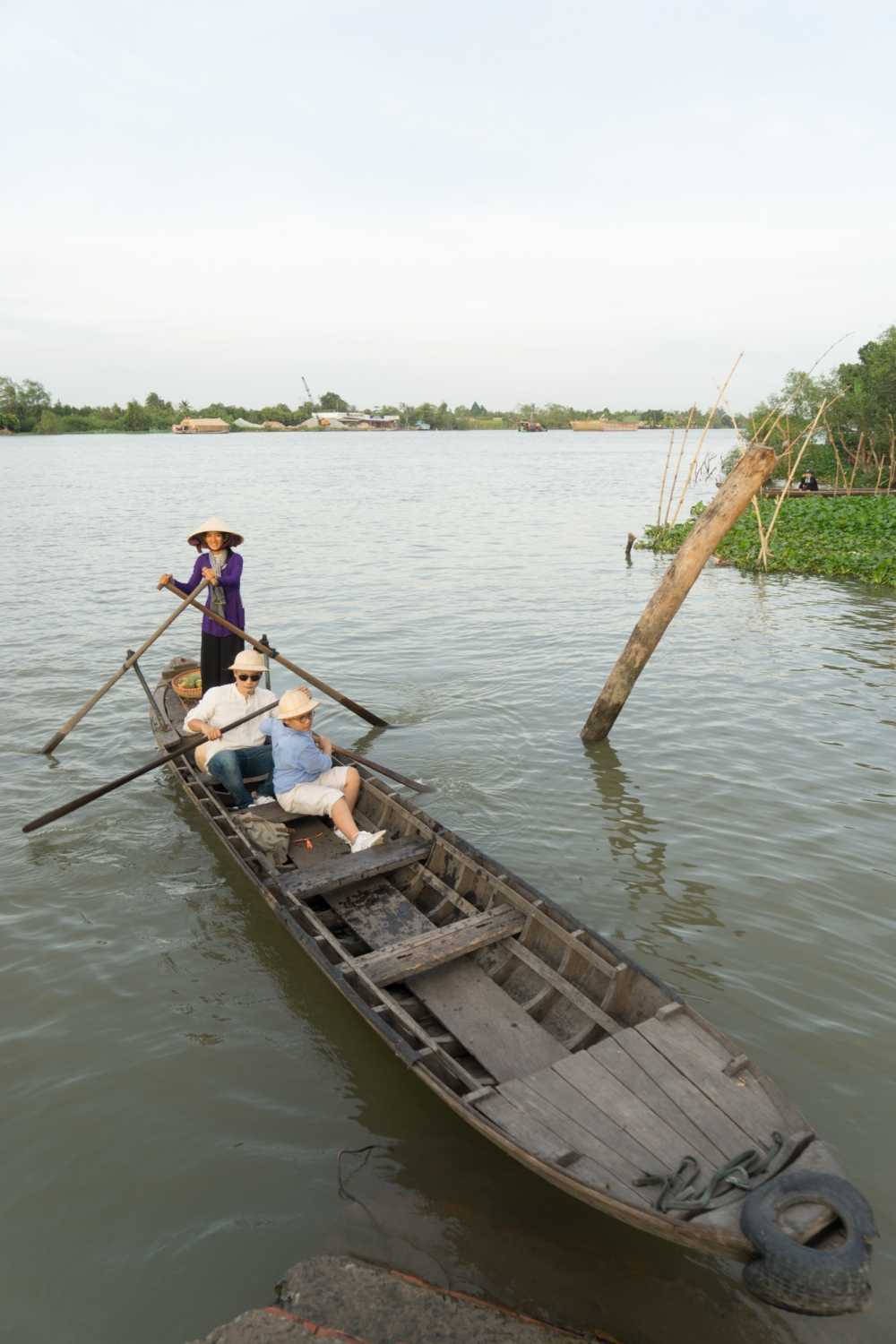 Hoang Bach 15