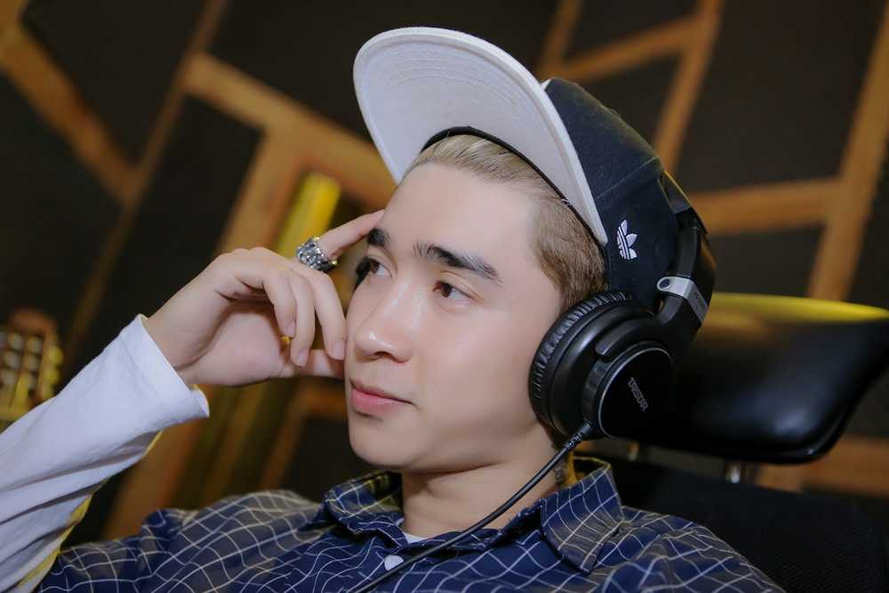 img_2572_33196378496_o