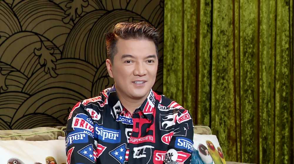 1. Ca si Dam Vinh Hung