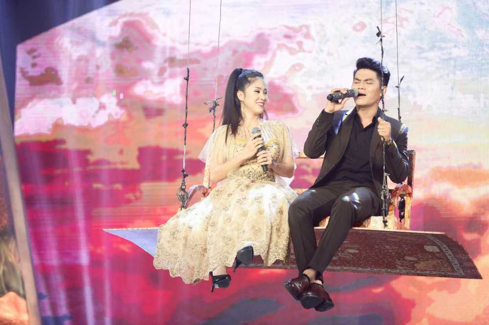 4. Ca si Le Phuong va Tru