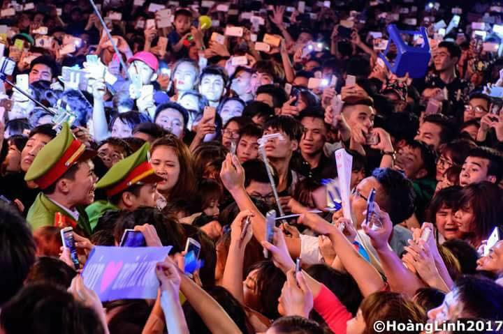 17342784_1486639561369080