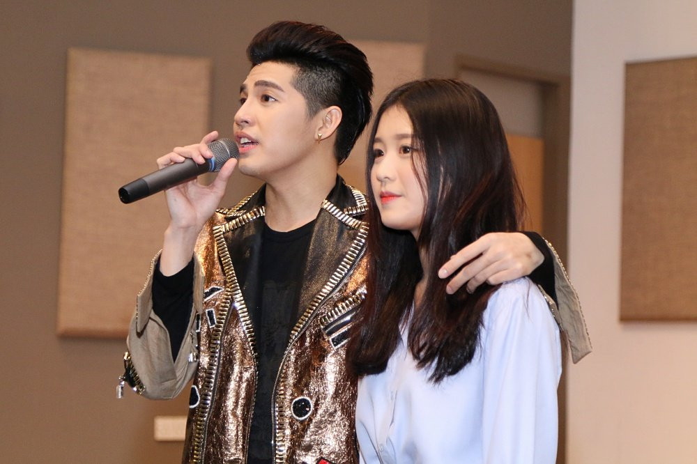 Hinh anh Noo Phuoc Thinh chieu fan het muc khien khan gia Singapore ‘ban loan’ 10