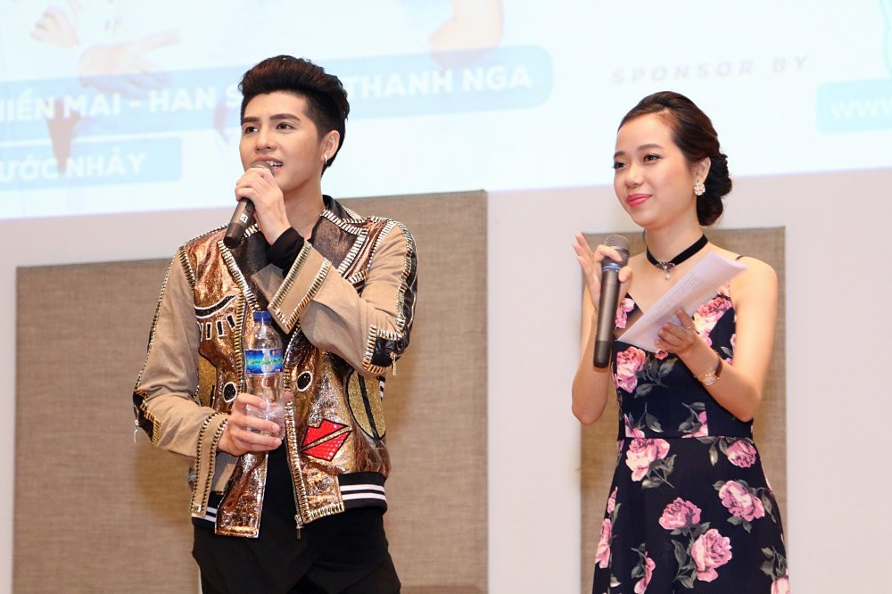 Hinh anh Noo Phuoc Thinh chieu fan het muc khien khan gia Singapore ‘ban loan’ 7