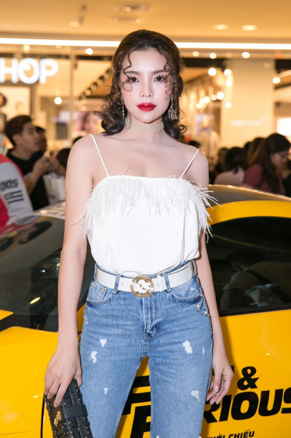 Hinh anh Tra Ngoc Hang lan dau len tieng truoc nghi van phau thuat tham my