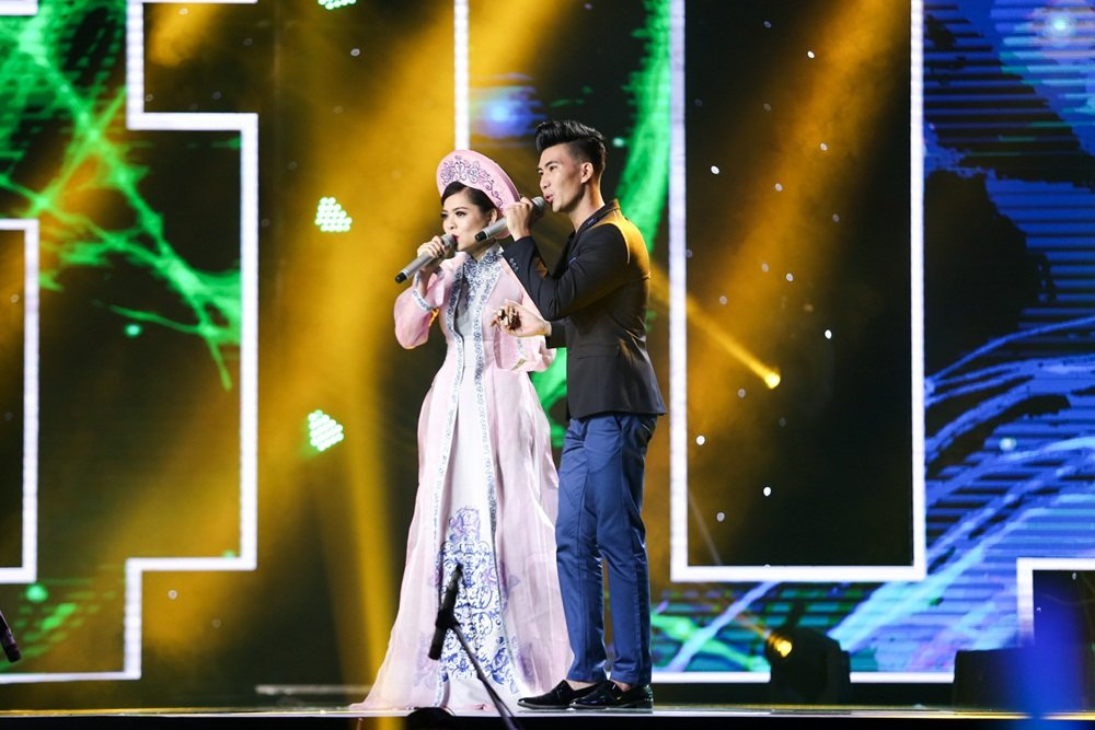 Hinh anh Than tuong bolero: Hoc tro Quang Le khien Le Quyen me man 5