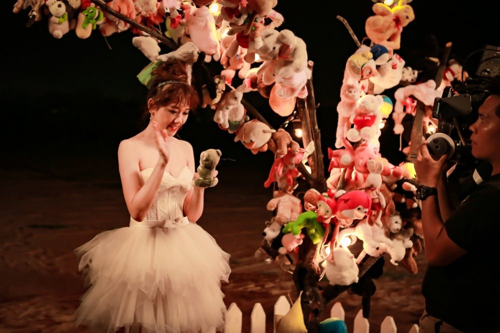 Hinh anh Hari Won ‘nha hang’ MV moi sieu dang yeu 3