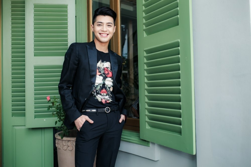 Hinh anh Ho Ngoc Ha, Noo Phuoc Thinh cung rapper Han Quoc kham pha Viet Nam 4