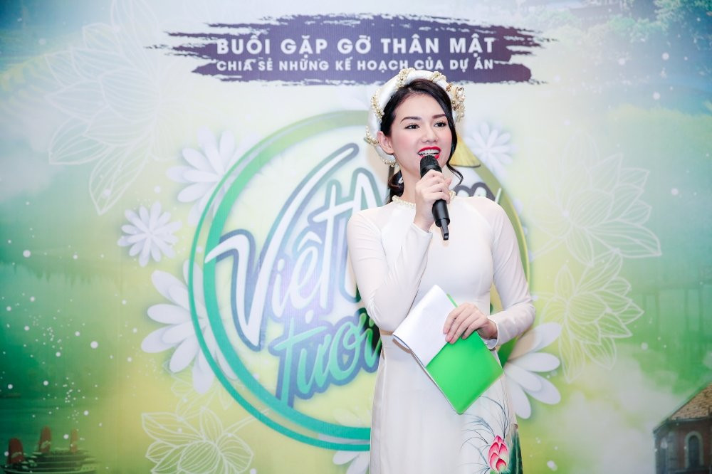 Hinh anh Ho Ngoc Ha, Noo Phuoc Thinh cung rapper Han Quoc kham pha Viet Nam 5
