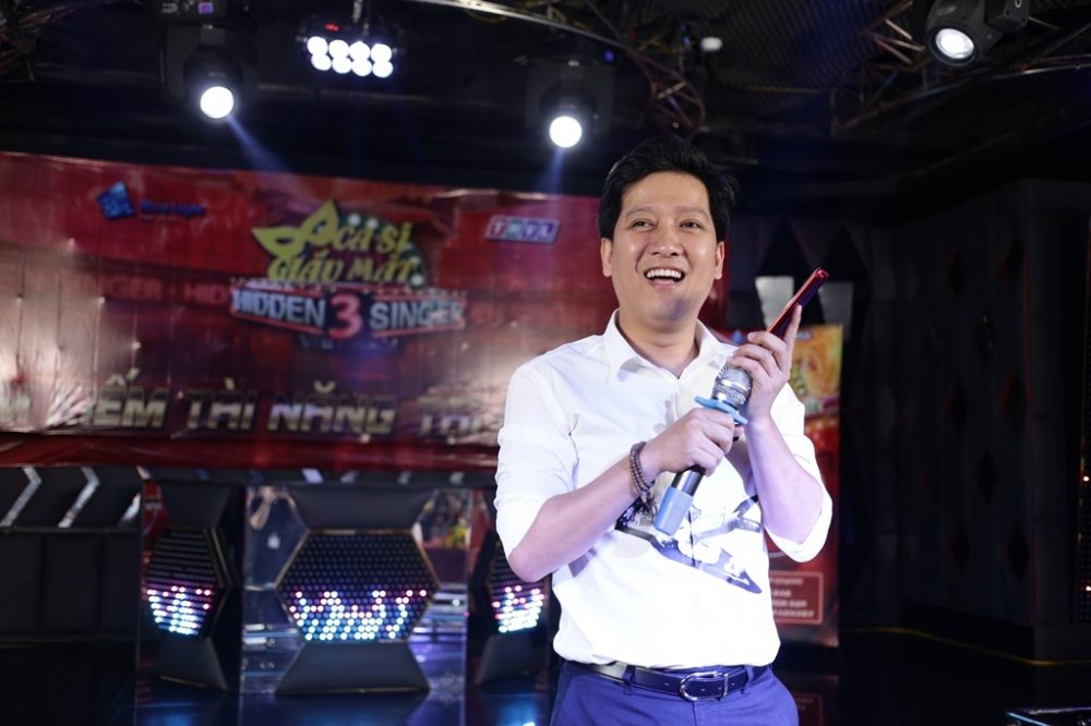 Hinh anh Truong Giang xuc dong khi duoc to chuc sinh nhat som 4