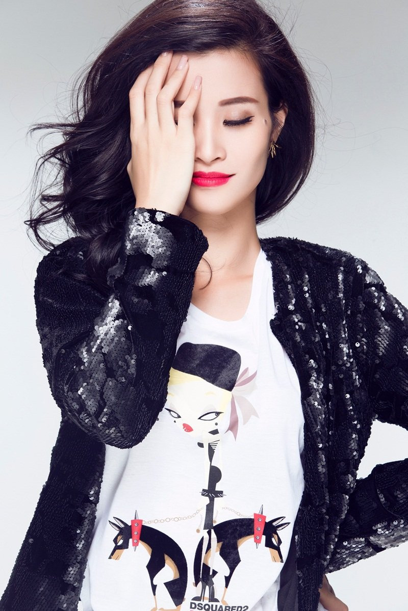 Hinh anh Gan 10 nam ca hat, Dong Nhi da cong hien gi cho am nhac Viet Nam? 3