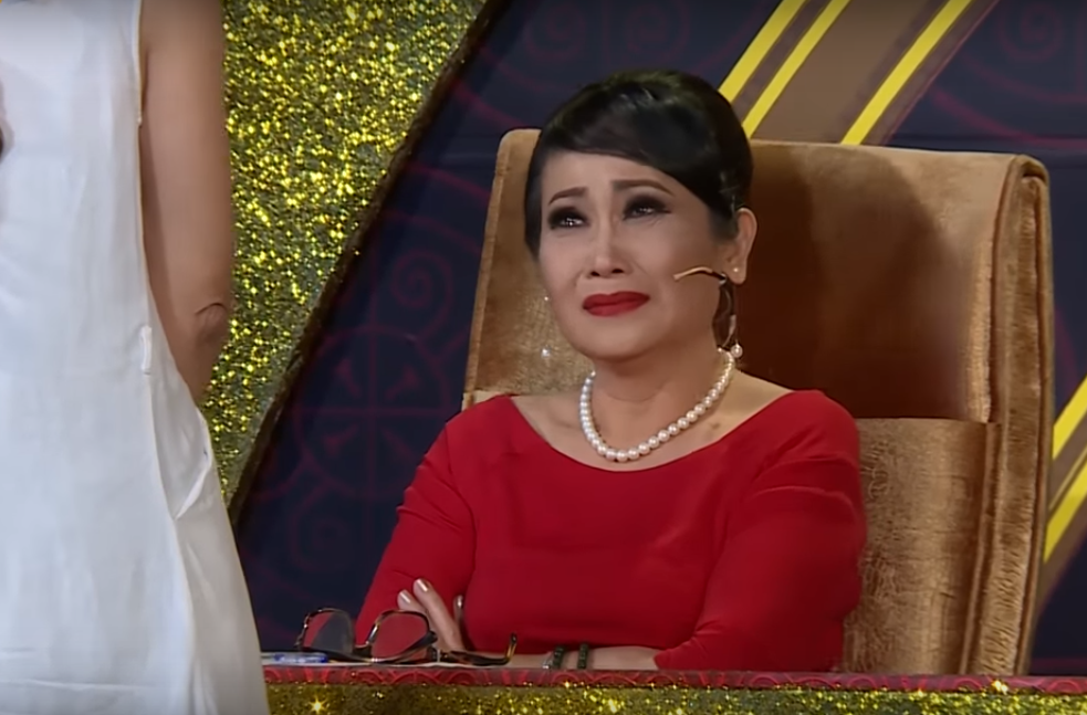 Hinh anh Hoai Linh bat ngo bi bien thanh tro dien