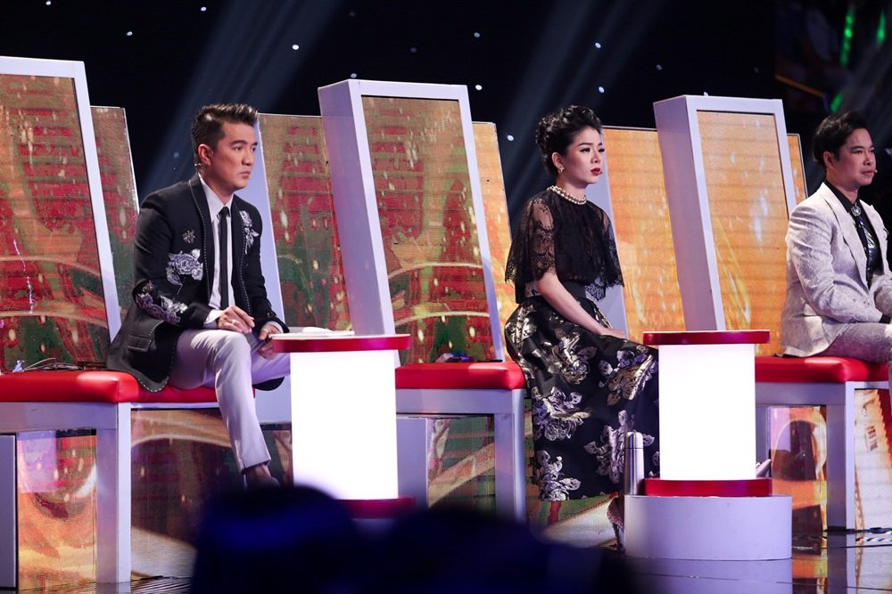 Hinh anh Hoc tro Dam Vinh Hung khien Le Quyen ‘pha le’ nhay mua tung bung 14