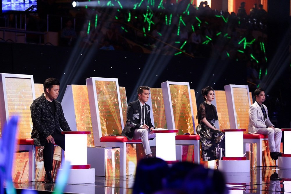 Hinh anh Hoc tro Dam Vinh Hung khien Le Quyen ‘pha le’ nhay mua tung bung 3