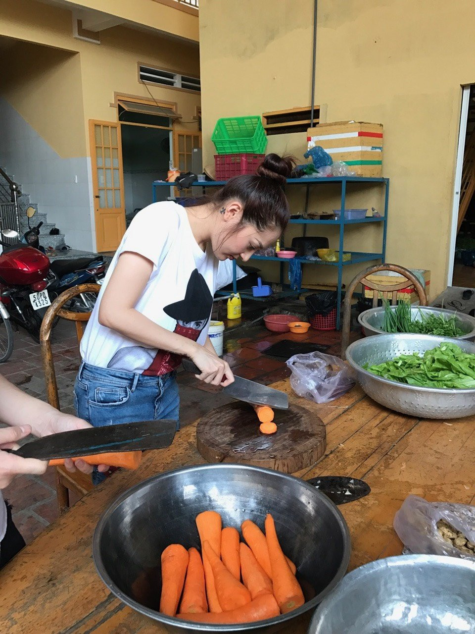 Hinh anh Bao Anh gian di di nau com tu thien 7