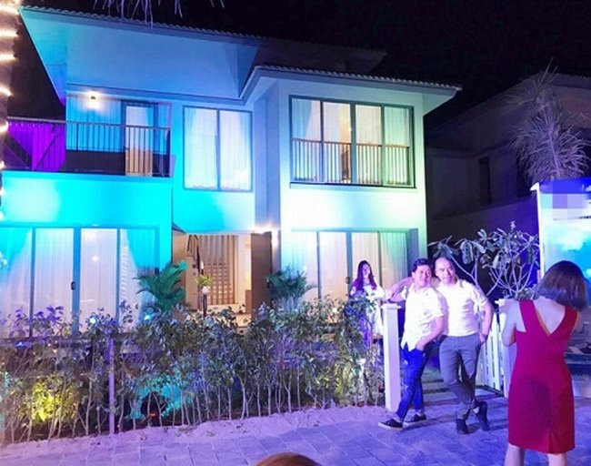 Hinh anh Mua biet thu 15 ty, tau xe sang, Truong Giang giau co nao o tuoi 34?