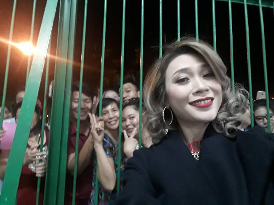 Hinh anh My Tam cu the nay, hoi sao fan khong yeu