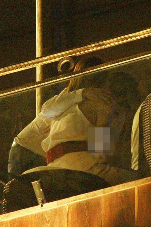 Hinh anh Nhung scandal dong troi nhat trong su nghiep cua Ho Ngoc Ha 9