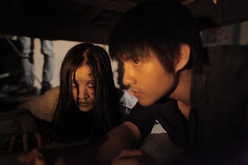 Hinh anh Diem danh nhung vai dien cuoi ra nuoc mat cua Dong Nhi 5