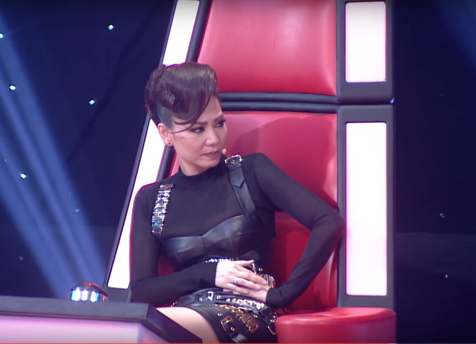 Hinh anh Giong hat Viet 2017: Hoc tro Thu Minh gay tranh cai ‘nay lua’ khi hat giong nu 11