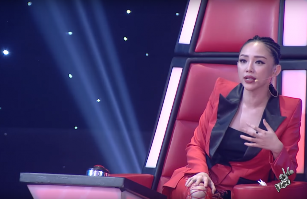 Hinh anh Giong hat Viet 2017: Hoc tro Thu Minh gay tranh cai ‘nay lua’ khi hat giong nu 7