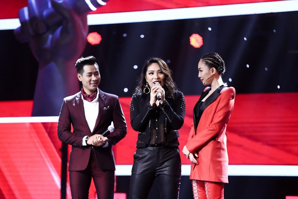 Hinh anh Giong hat Viet 2017: Toc Tien bat khoc vi Thu Minh 3