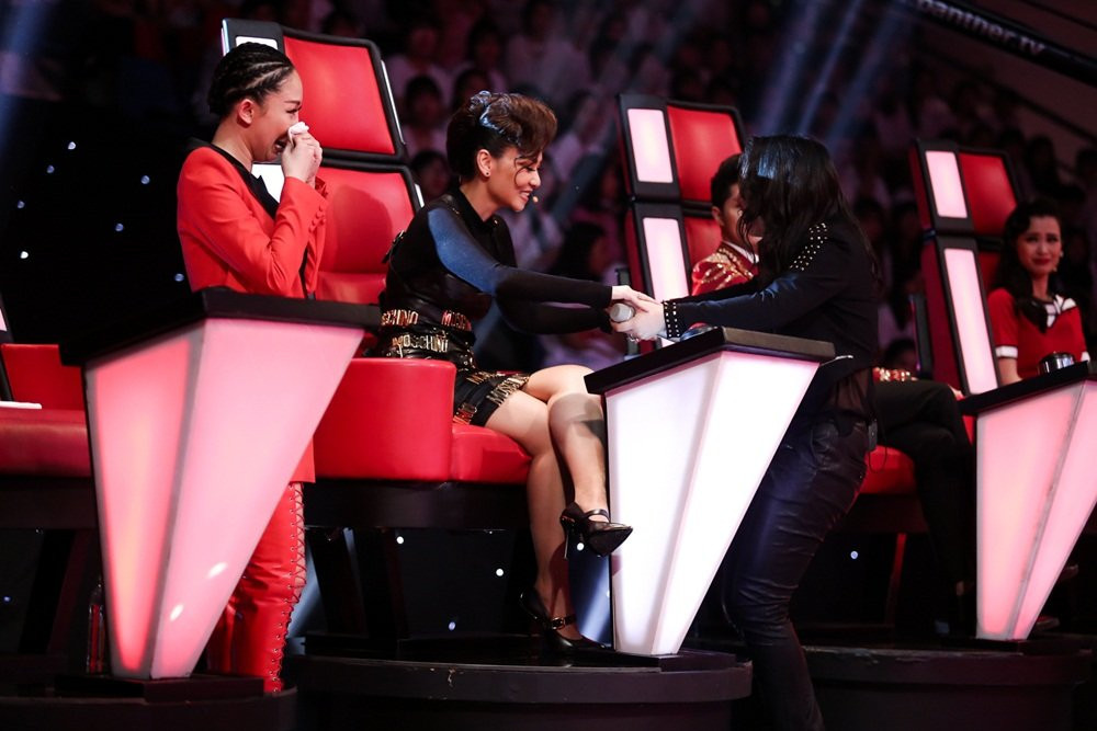 Hinh anh Giong hat Viet 2017: Toc Tien bat khoc vi Thu Minh 5