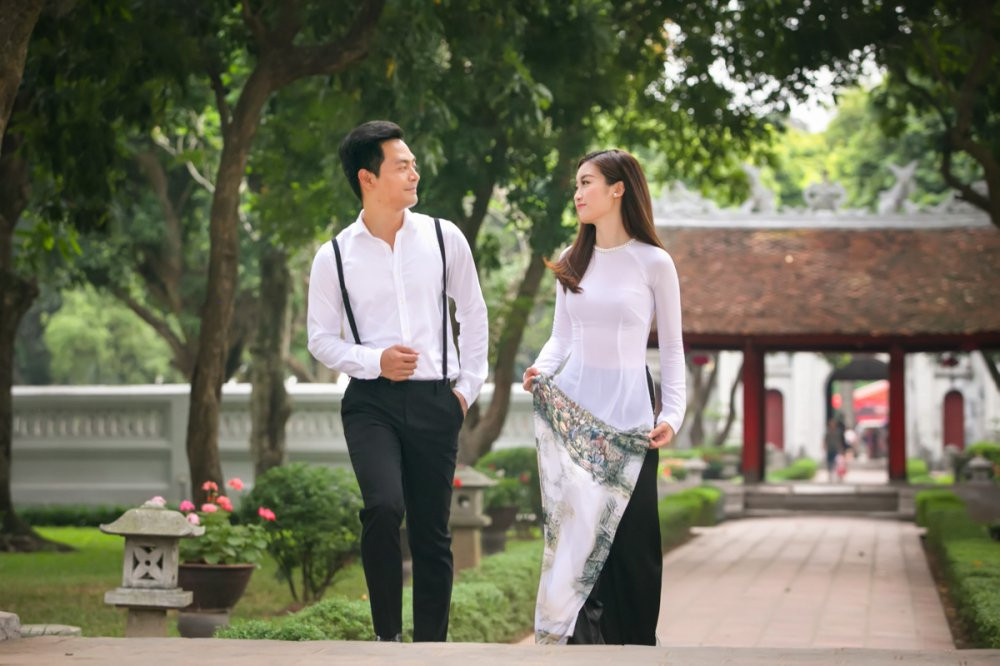 Hinh anh Do My Linh tranh thu quay MV cung MC Phan Anh sau thi hoc ky 3