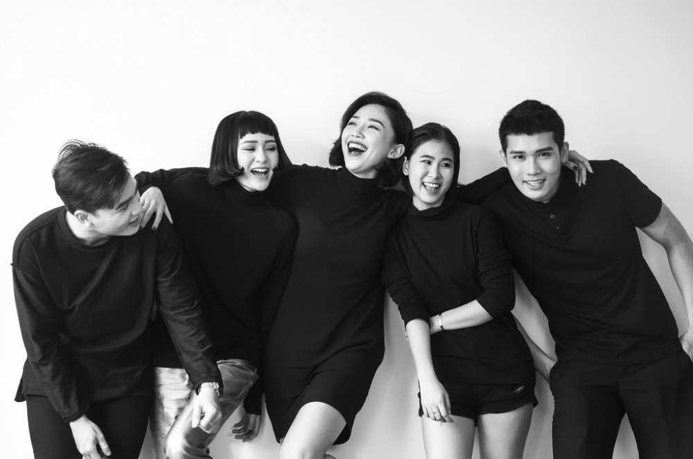 Hinh anh Toc Tien ca tinh ben canh top 4 thi sinh ‘The Voice 2017’ 3