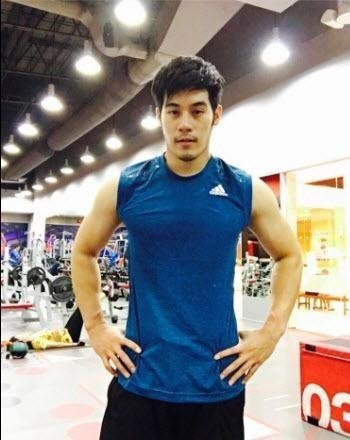 Hinh anh Dang xu ly them nhanh ...