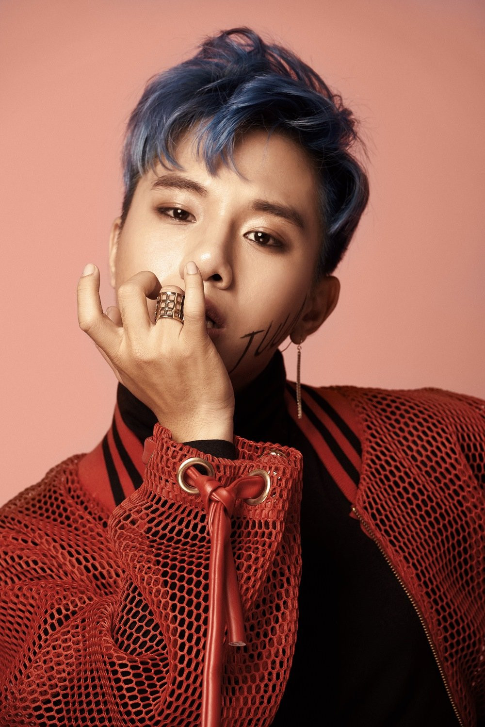 Hinh anh Ho Quynh Huong bi ‘hut hon’ truoc chang hang xom dien trai, hat hay 3