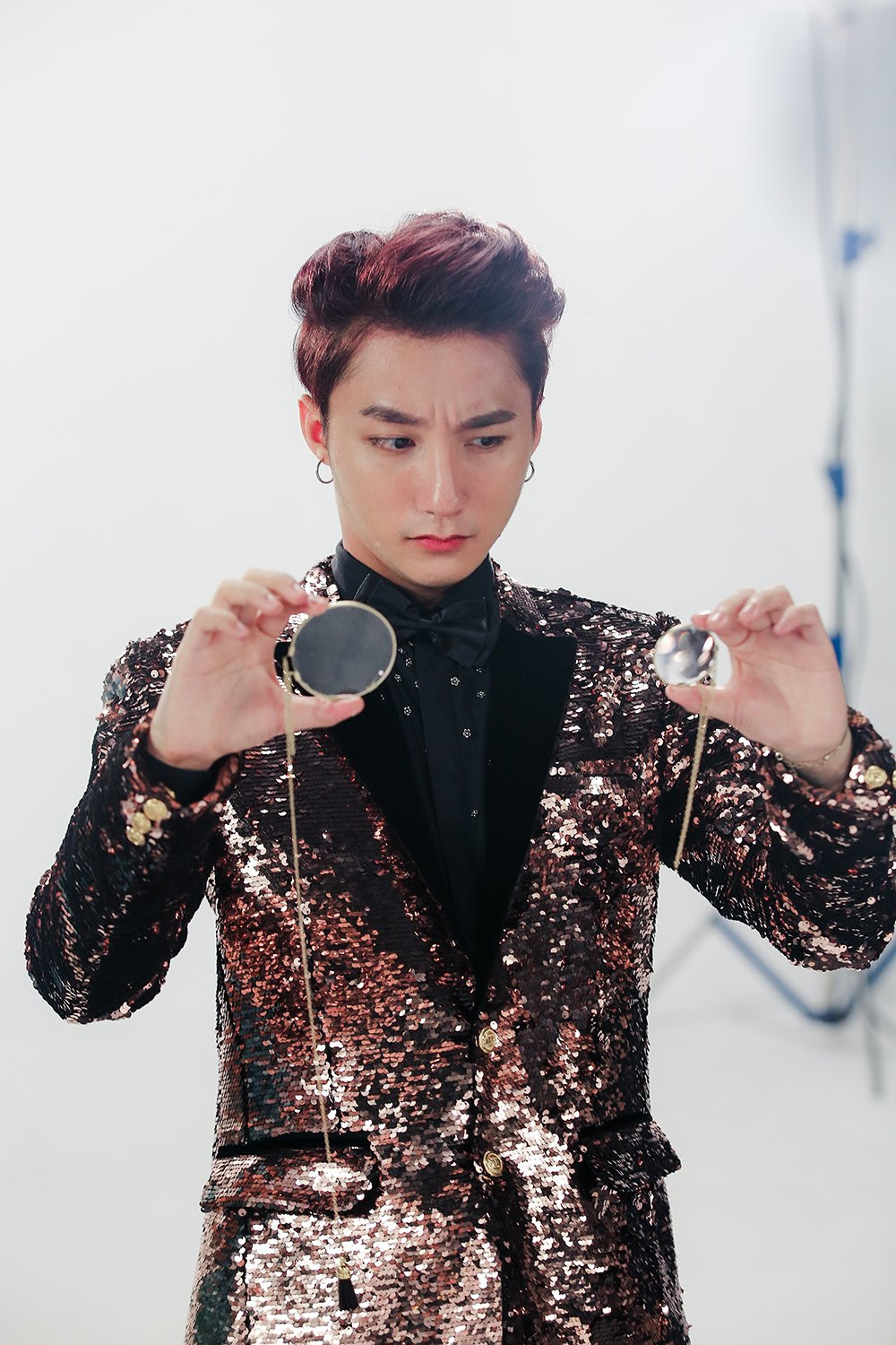 Hinh anh Khong the roi mat truoc hinh anh ve si cuc ngau cua Son Tung M-TP 3