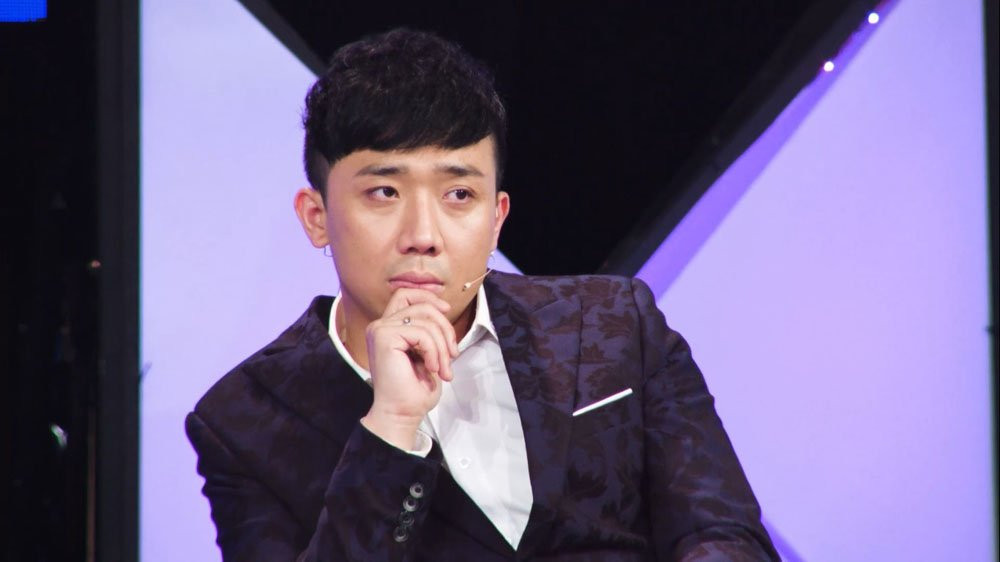 Hinh anh Tran Thanh ‘khoc nhu mua’ trong show dau tien sau lenh cam 3