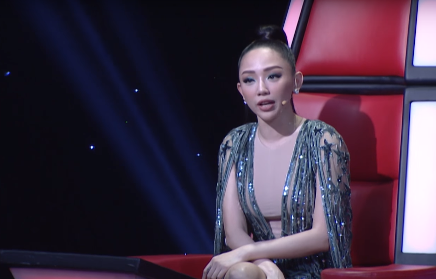 Hinh anh Giong hat Viet 2017: Hoc tro Dong Nhi duoc Thu Minh khen ngoi het loi