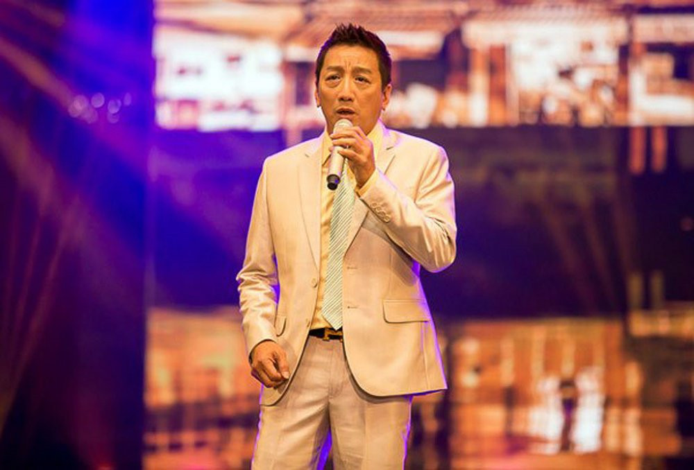 Hinh anh Danh ca Truong Vu lam liveshow ky niem 20 nam ca hat 4