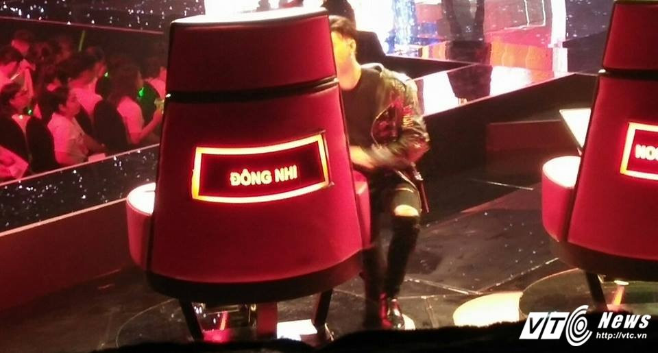 Hinh anh Mac tin don bat hoa, Noo Phuoc Thinh va Dong Nhi van than thiet the nay day 8