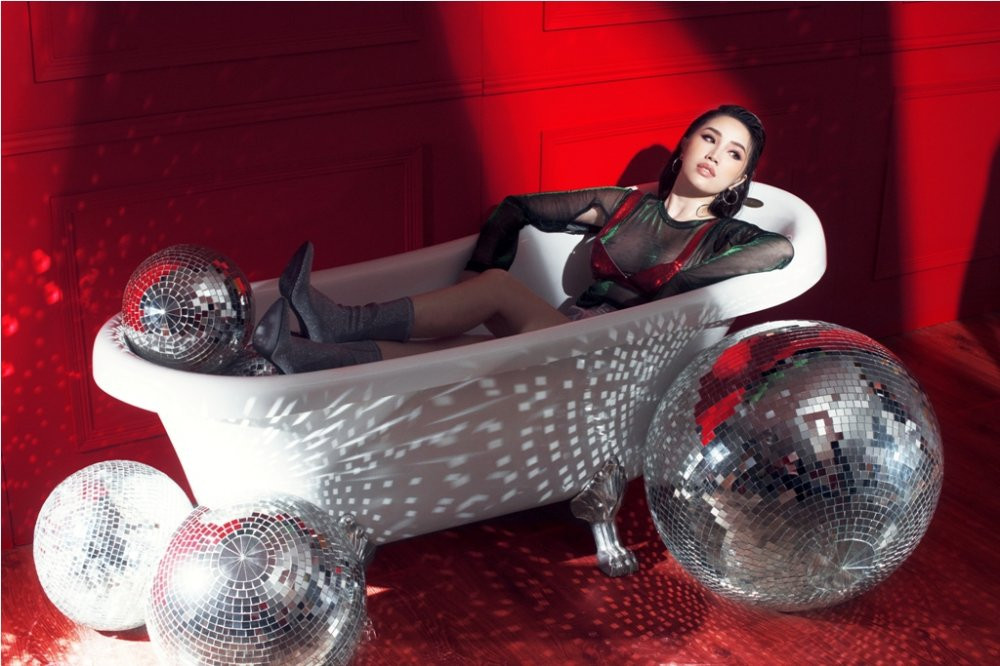 Hinh anh Bao Thy ‘lot xac’ day quyen ru sau khi dang quang ‘The Remix’ 6