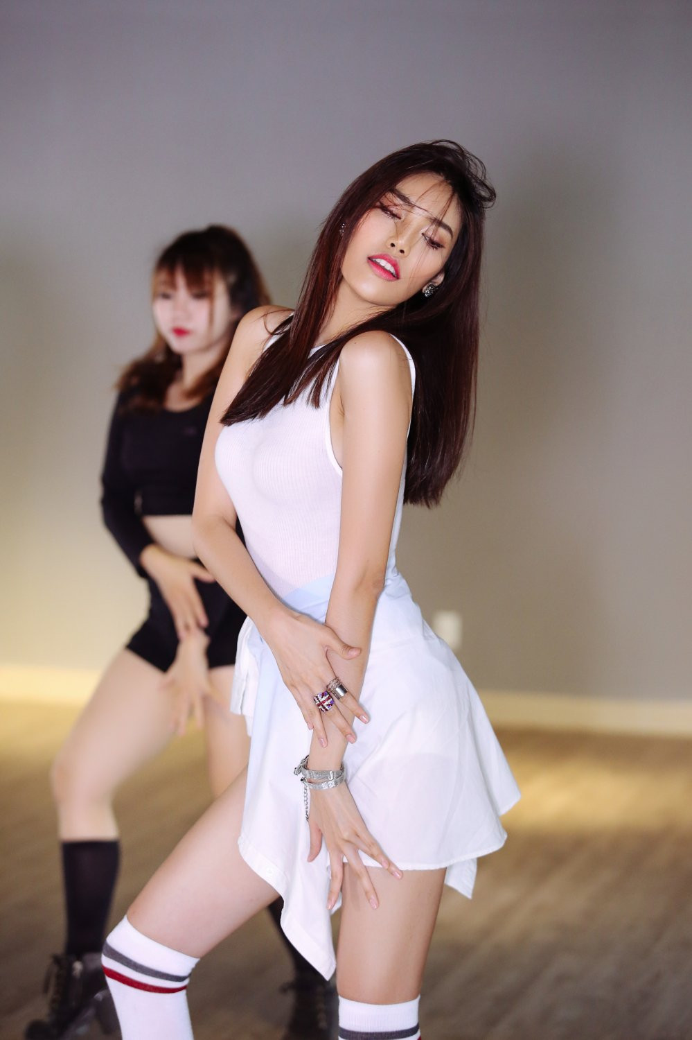 Hinh anh Video: Lan Khue cover ca khuc cua Jiyeon tang fans