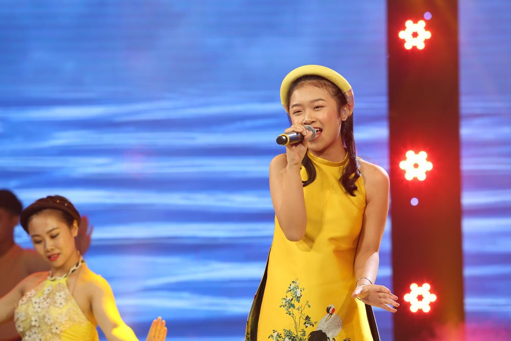 Hinh anh Cam Ly, Quang Linh buon ‘nao long’ truoc ‘hien tuong dan ca nhi’ 9