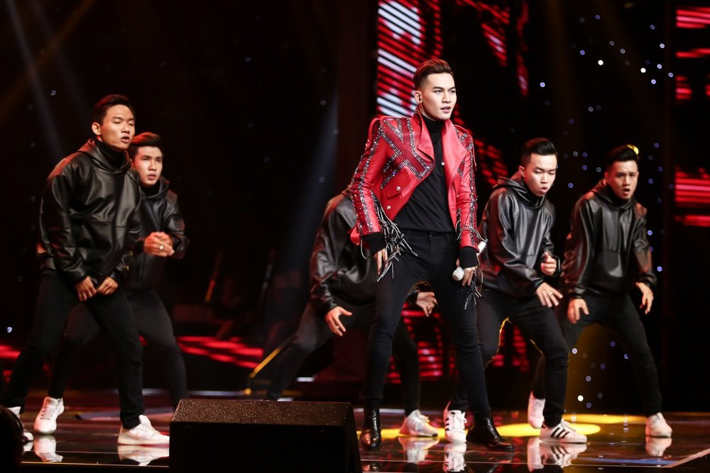 Hinh anh Giong hat Viet 2017: Hoc tro Thu Minh duoc Toc Tien khuyen di thi \'The Remix\'