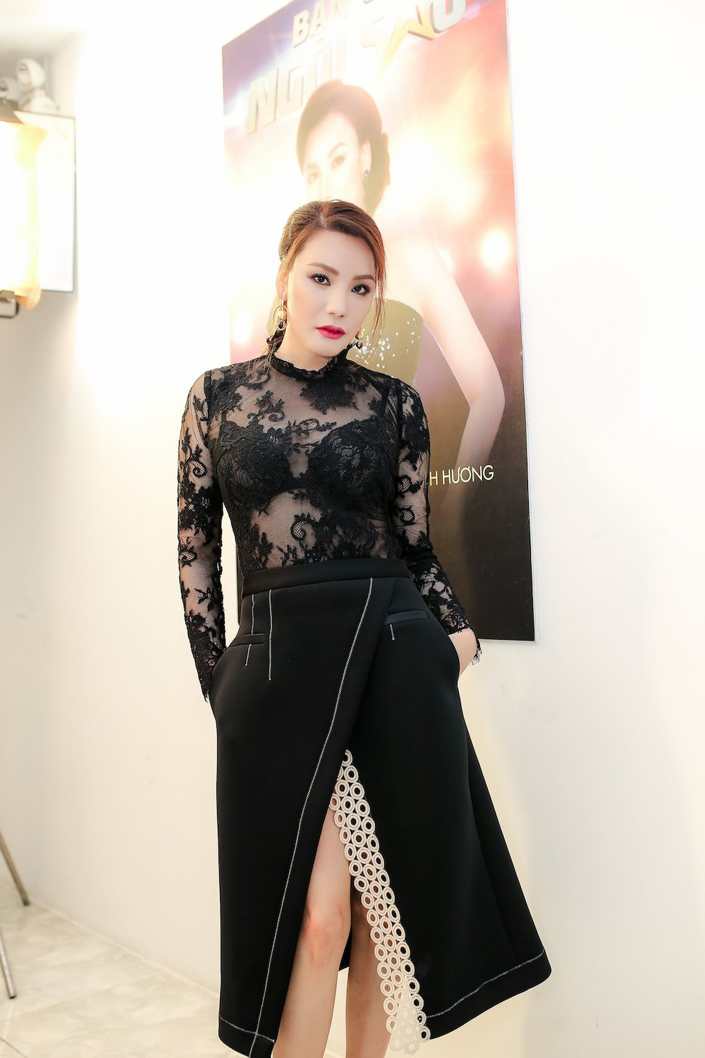 Hinh anh Ho Quynh Huong bat dong quan diem voi Ho Ngoc Ha