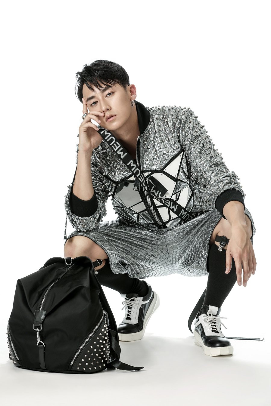 Hinh anh Rocker Nguyen ca tinh trong thiet ke cua Chung Thanh Phong 5