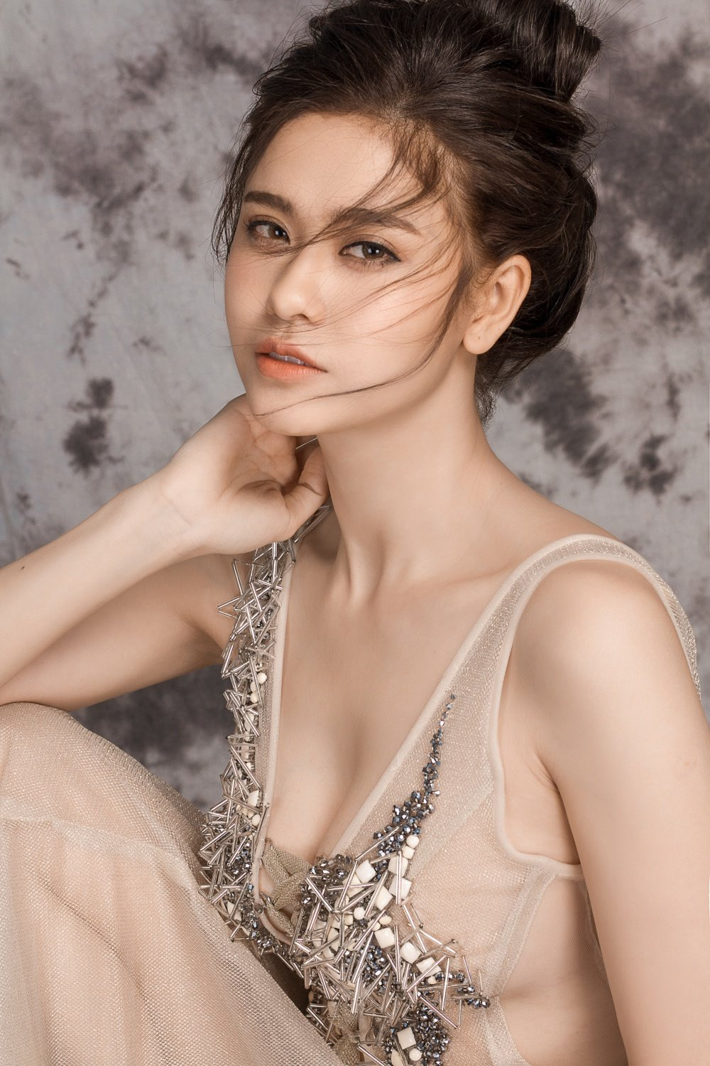 Hinh anh Truong Quynh Anh diu dang va nu tinh