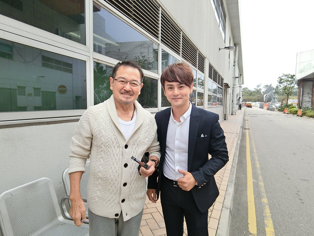 Hinh anh Ung Dai Ve nho dao dien quay phim cho Luu Duc Hoa thuc hien MV moi 3